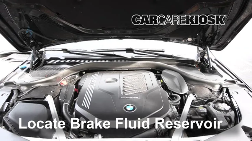 2020 BMW 840i xDrive Gran Coupe 3.0L 6 Cyl. Turbo Liquide de frein
